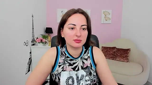 NoraSimons online show from May 2026 04:28:02 AM