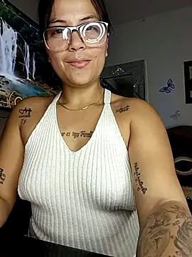 tattyHot95 online show from February 2026 06:08:02 PM