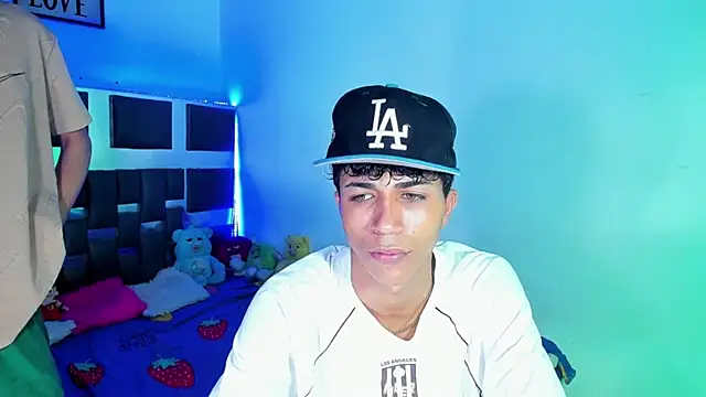 boyswantingplay online show from February 2026 12:03:01 AM