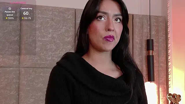 Snapshot of Penelope-Cross chatting on November 2025 01:47:02 PM Penelope-Cross online show from November 2025 01:47:02 PM