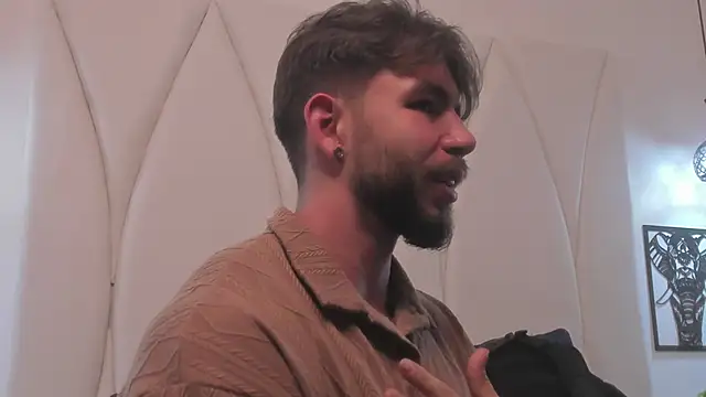 JACKSON STIFLER online show from January 2026 09:28:01 PM