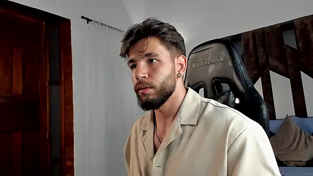 JACKSON STIFLER online show from January 2026 02:26:01 AM