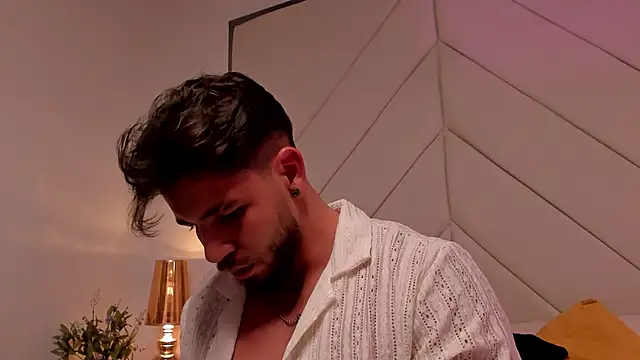 JACKSON STIFLER online show from February 2026 10:58:02 PM