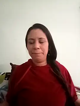 LeilaTaylor online show from November 2025 01:21:02 PM