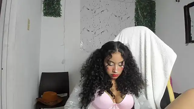 emily stars1 online show from February 2026 12:53:01 AM