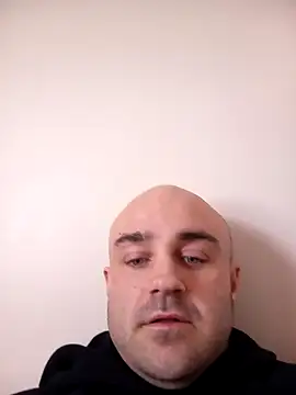 BulbasaurIsmettv online show from February 2026 06:12:02 PM