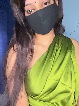 Snapshot of Cute_Marina chatting on February 2026 07:57:02 AM Cute Marina online show from February 2026 07:57:02 AM