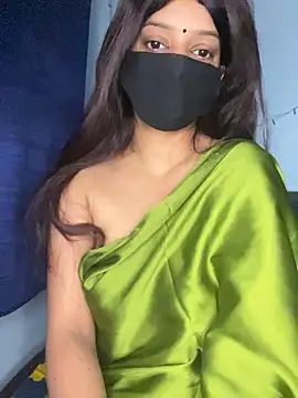 Snapshot of Cute_Marina chatting on February 2026 04:53:01 AM Cute Marina online show from February 2026 04:53:01 AM