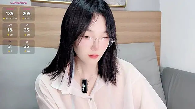 Snapshot of upoo7lt chatting on March 2026 02:50:02 AM upoo7lt online show from March 2026 02:50:02 AM