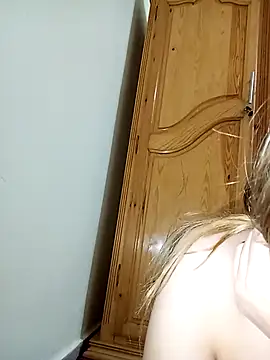 Snapshot of indilasixeey chatting on February 2026 06:22:01 AM indilasixeey online show from February 2026 06:22:01 AM