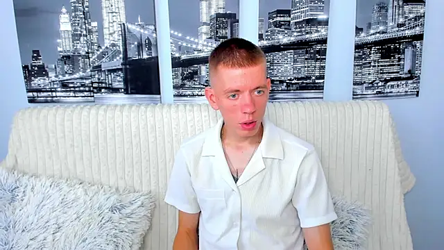 Snapshot of Cristian__Dior chatting on August 2026 08:05:02 AM Cristian Dior online show from August 2026 08:05:02 AM