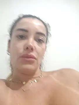 DESIRIE0609 online show from November 2025 12:56:01 AM