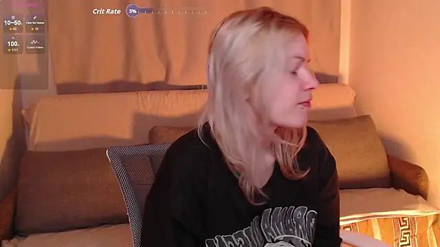 CherryNight6 online show from December 2025 09:42:01 PM