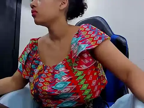 agata18  online show from January 2026 12:29:02 PM