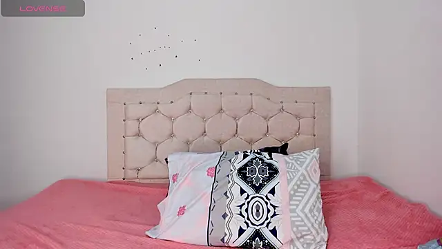 sadie grey online show from October 2025 04:40:02 AM