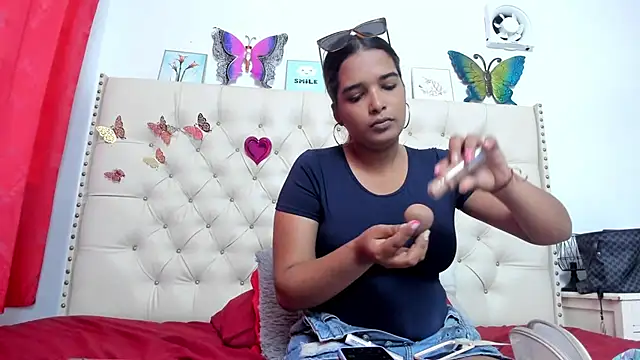 Snapshot of celena_wonder chatting on May 2026 07:23:02 PM celena wonder online show from May 2026 07:23:02 PM