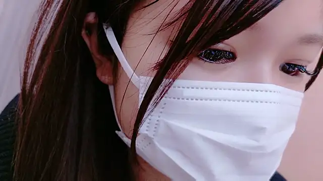 HIMEKAxx online show from December 2025 10:35:02 AM