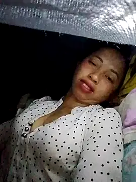 TRIEUTRIEU20 online show from October 2025 09:44:01 PM