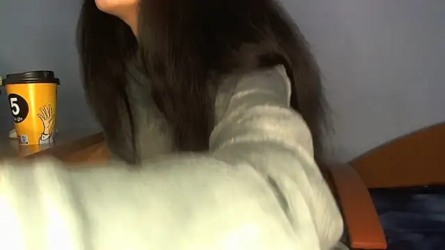 andreea713 online show from February 2026 12:12:01 PM