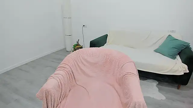 Arya Anna online show from December 2025 04:41:01 AM