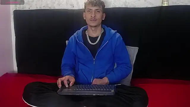 SavageLover  online show from December 2025 04:29:02 AM