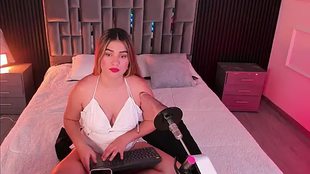 Liahfontaine online show from January 2026 12:10:02 PM