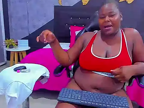 Snapshot of Naomi_klein_ chatting on October 2025 07:30:02 PM Naomi klein  online show from October 2025 07:30:02 PM