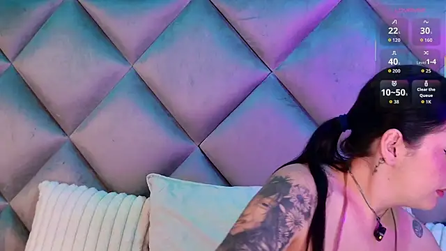  giggy 2 online show from November 2025 11:43:01 AM