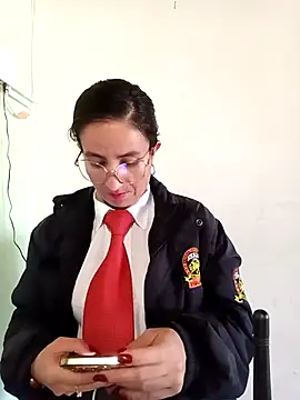 Valentina--1 online show from November 2025 12:05:01 PM