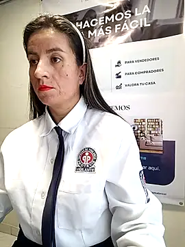 Snapshot of Valentina--1 chatting on February 2026 12:01:01 PM Valentina--1 online show from February 2026 12:01:01 PM