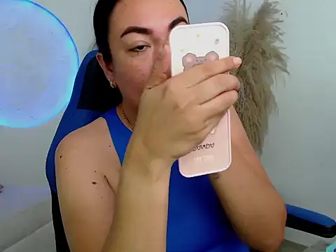 Yadis hot online show from January 2026 10:57:02 PM