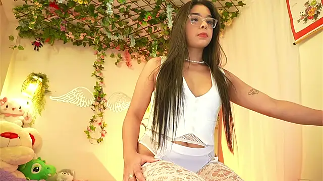 ISA NIXON online show from January 2026 08:56:01 PM