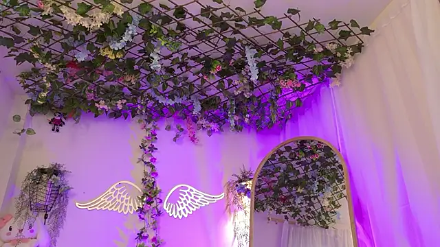 ISA NIXON online show from February 2026 10:21:01 PM