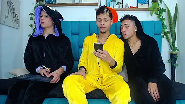 Hot Boys Latinos X online show from January 2026 09:50:02 PM