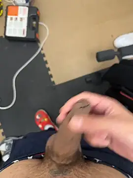 findomhot online show from November 2025 08:10:01 PM