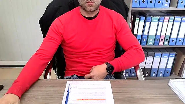 Evasionee online show from November 2025 10:40:02 AM