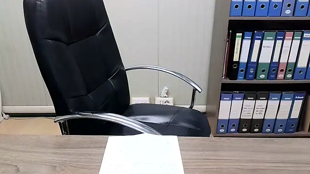 Evasionee online show from December 2025 07:15:02 AM