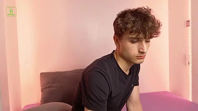 Snapshot of Richard_steele_hot chatting on May 2026 03:21:02 PM Richard steele hot online show from May 2026 03:21:02 PM