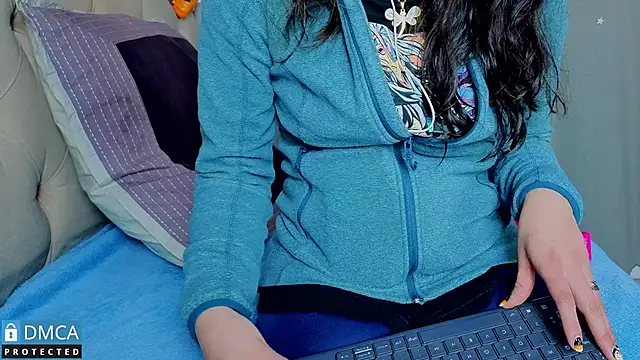 eva delight  online show from November 2025 11:21:02 AM