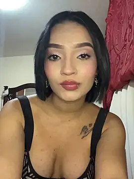 Snapshot of zoeejones chatting on October 2025 01:09:02 AM zoeejones online show from October 2025 01:09:02 AM