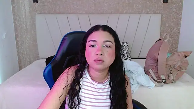 AliceSmity  online show from February 2026 11:54:01 AM