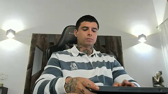 MATEO DILUCA online show from November 2025 07:27:01 PM