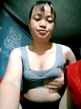 Noelle-e online show from November 2025 10:01:02 PM