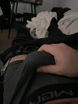 Snapshot of hasanka62 chatting on February 2026 04:27:02 PM hasanka62 online show from February 2026 04:27:02 PM