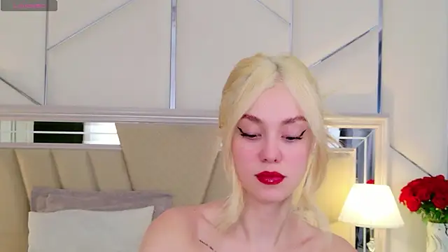 Snapshot of Rose_Masson chatting on February 2026 05:34:02 AM Rose Masson online show from February 2026 05:34:02 AM