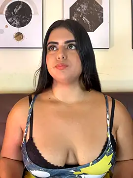 Snapshot of RileyFlame chatting on October 2025 04:08:02 PM RileyFlame online show from October 2025 04:08:02 PM