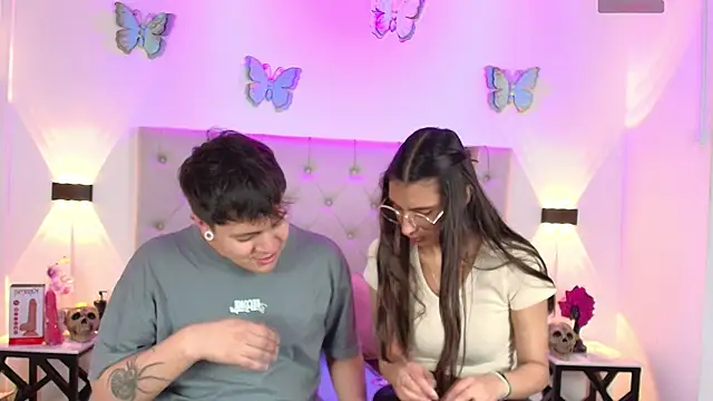 Snapshot of Ethan_Abby_ chatting on October 2025 12:29:01 PM Ethan Abby  online show from October 2025 12:29:01 PM