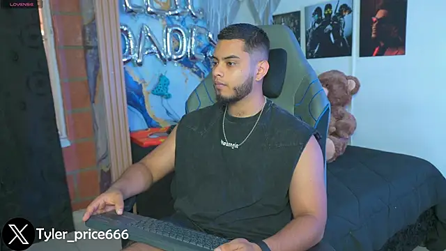 Tiler wolker online show from January 2026 10:57:02 PM