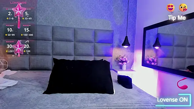 Luna Bella3 online show from December 2025 10:43:01 AM