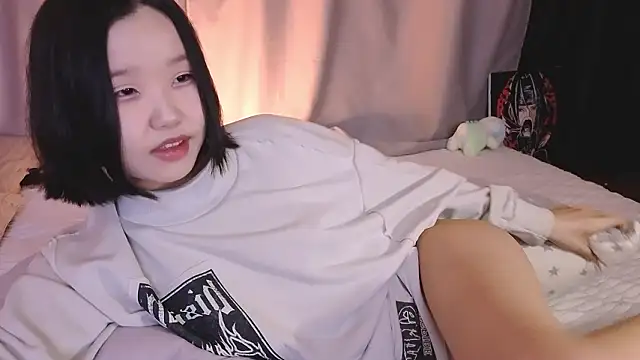 dreamSuaa online show from February 2026 08:51:01 AM